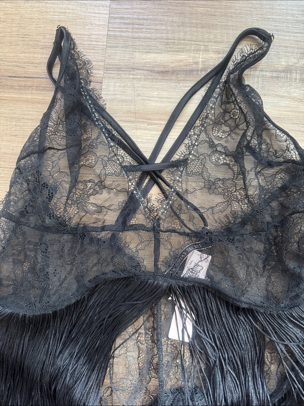 Lace & Fringe Slip Victoria Secret medium NWT black - Picture 4 of 5